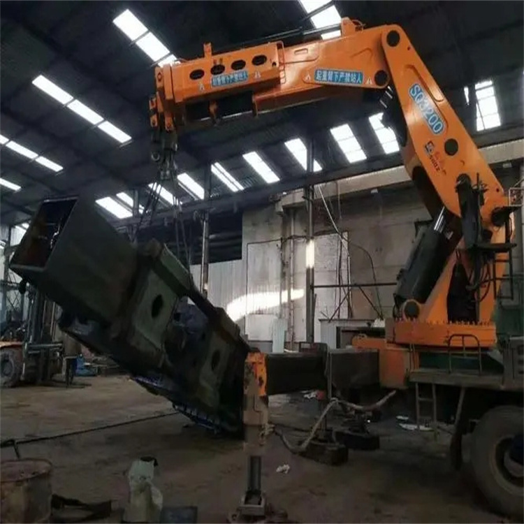 泰顺县130吨折臂吊车出租吊机租赁附近电话