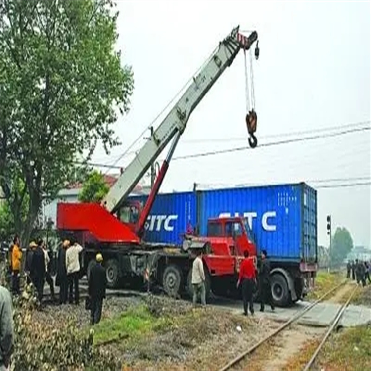 泰顺县如何快速找到附近的吊车救援公司